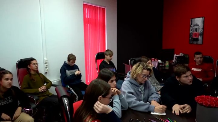 Владимир Кривов, репортаж, воспитанники детского дома в РОСТСАЙТ, сайты, SEO продвижение, контекст.